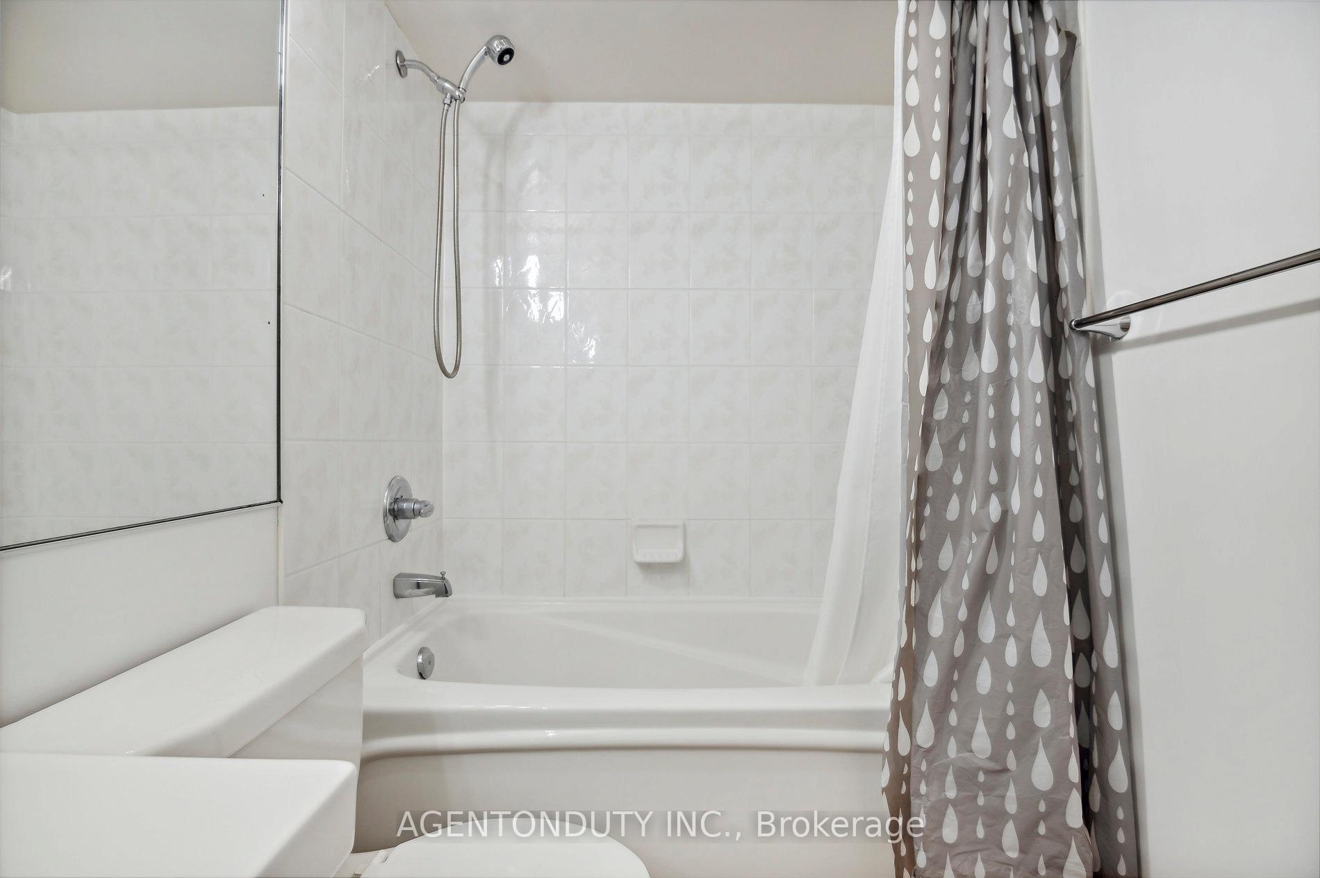 Photo 24 of Unit 1122, 109 Front Street E, Toronto, Waterfront Communities — HOMEH
