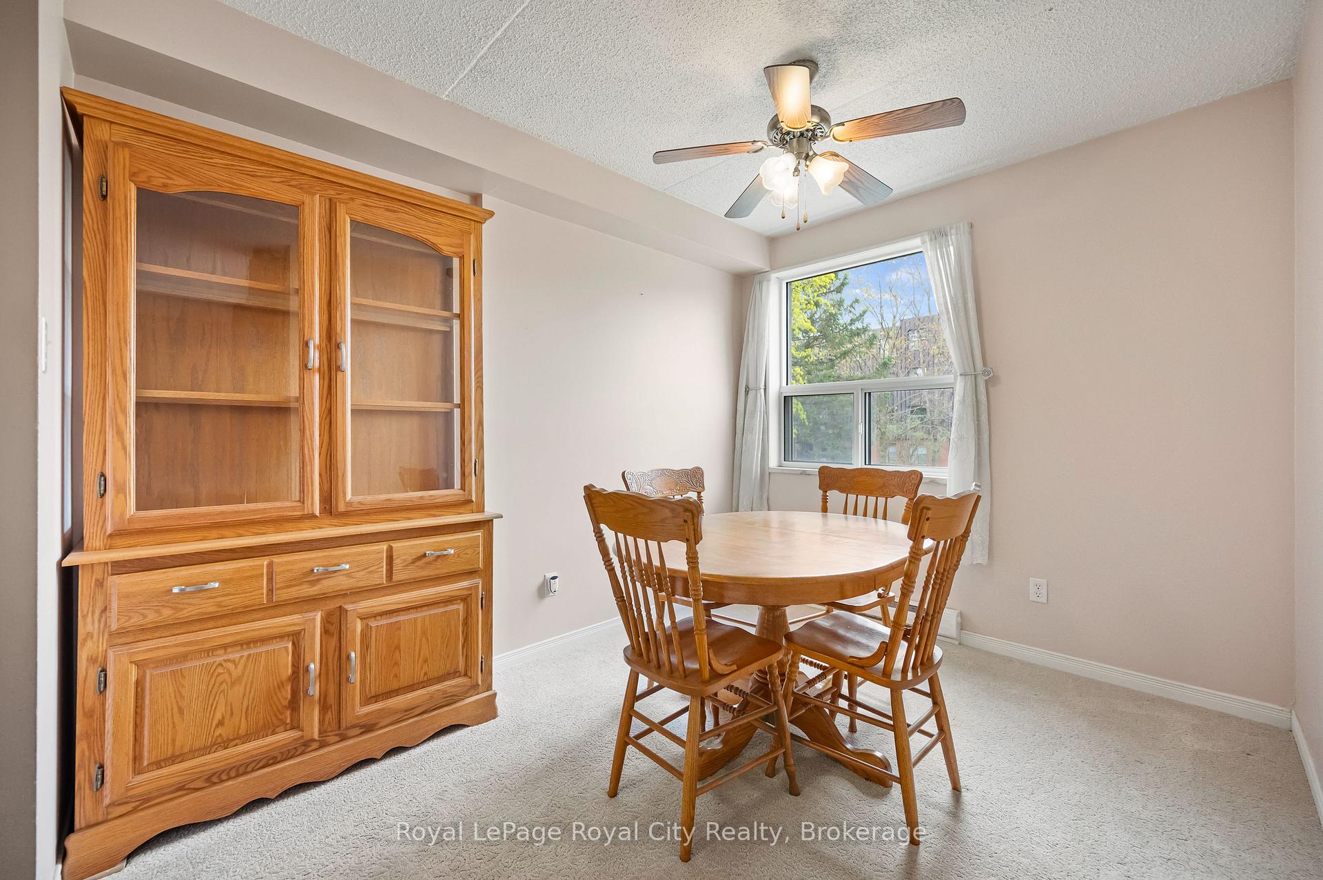 Photo 10 of Unit 208, 75 Silvercreek Parkway N, Guelph, Junction/Onward Willow — HOMEH
