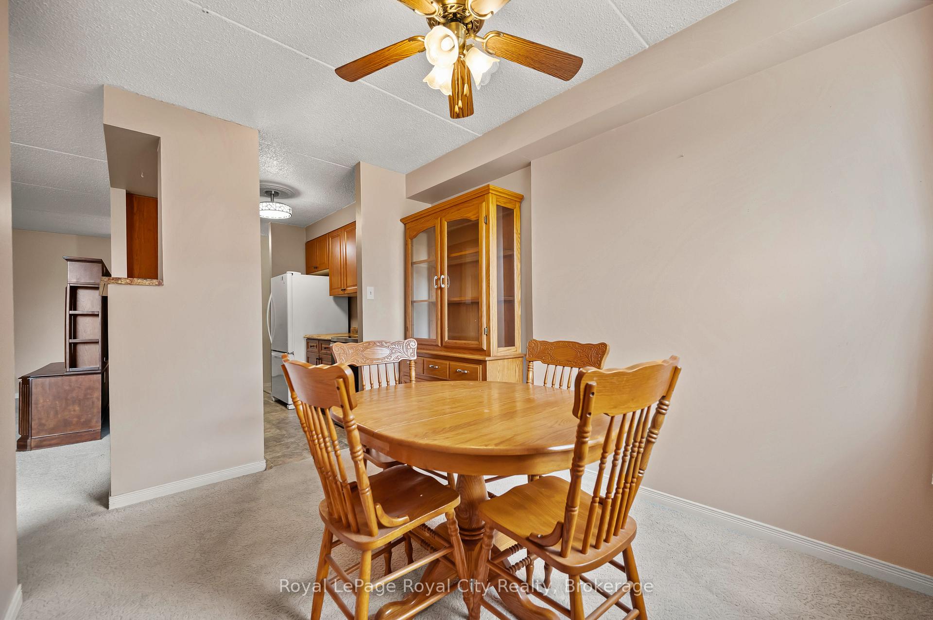 Photo 11 of Unit 208, 75 Silvercreek Parkway N, Guelph, Junction/Onward Willow — HOMEH