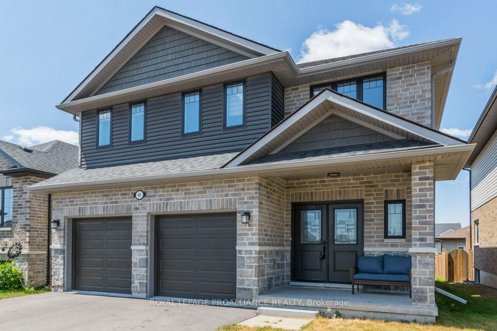 Photo 1 of 40 Cottonwood Drive, Belleville, Thurlow Ward — HOMEH