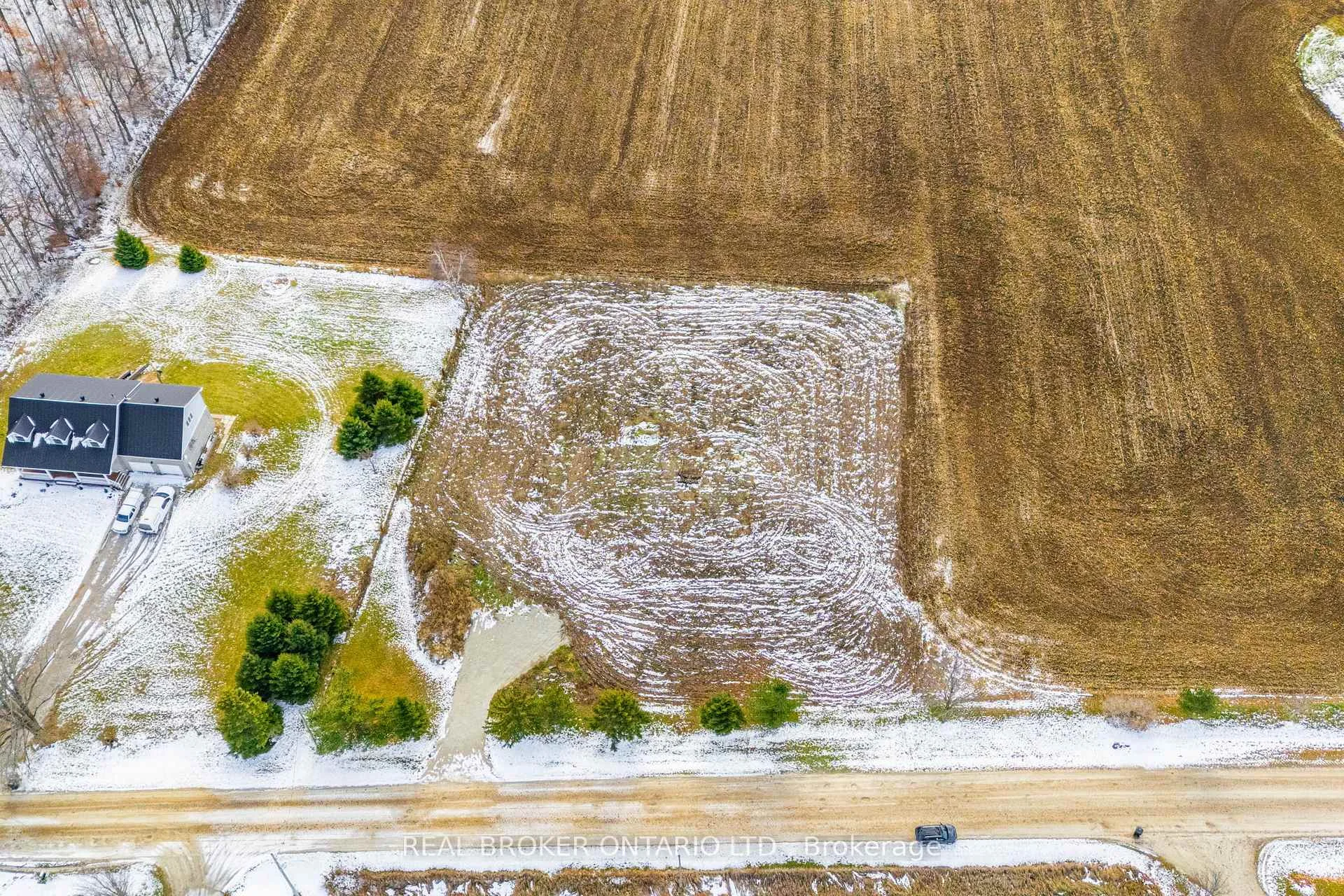 Photo 7 of 6449 12 13 Side Road, Clearview, Rural Clearview — HOMEH