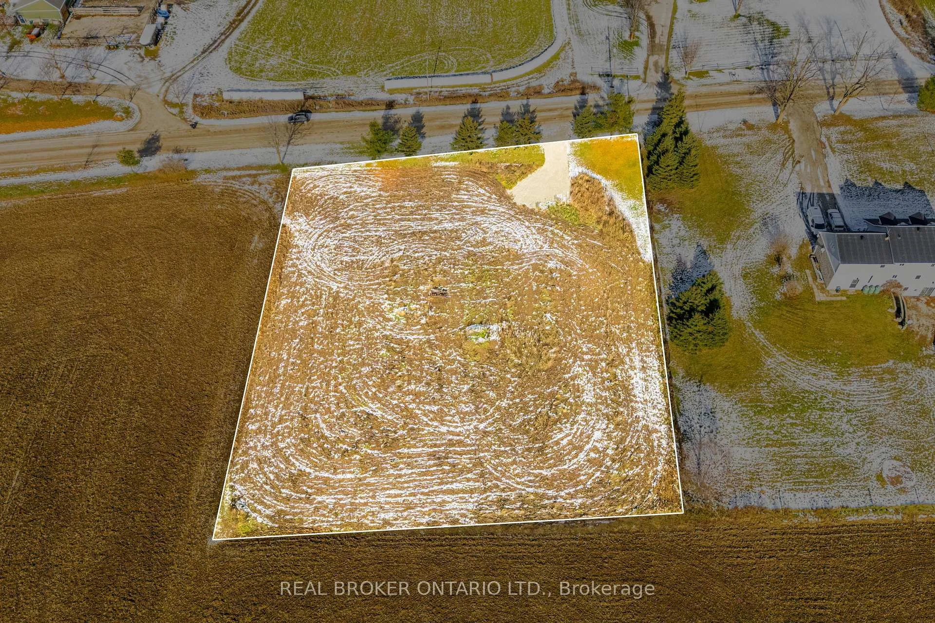 Photo 21 of 6449 12 13 Side Road, Clearview, Rural Clearview — HOMEH