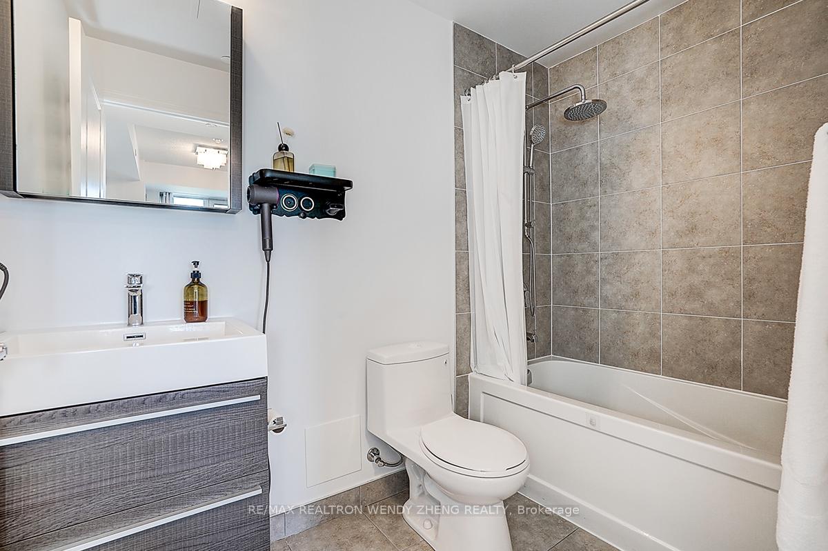 Photo 18 of Unit 1406, 10 Rouge Valley Drive W, Markham, Unionville — HOMEH