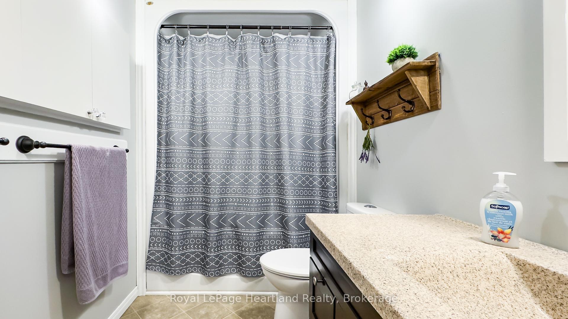 Photo 29 of 226 Mary Street, Central Huron, Clinton — HOMEH