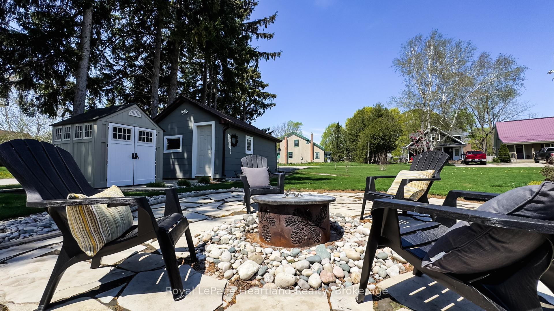 Photo 41 of 226 Mary Street, Central Huron, Clinton — HOMEH