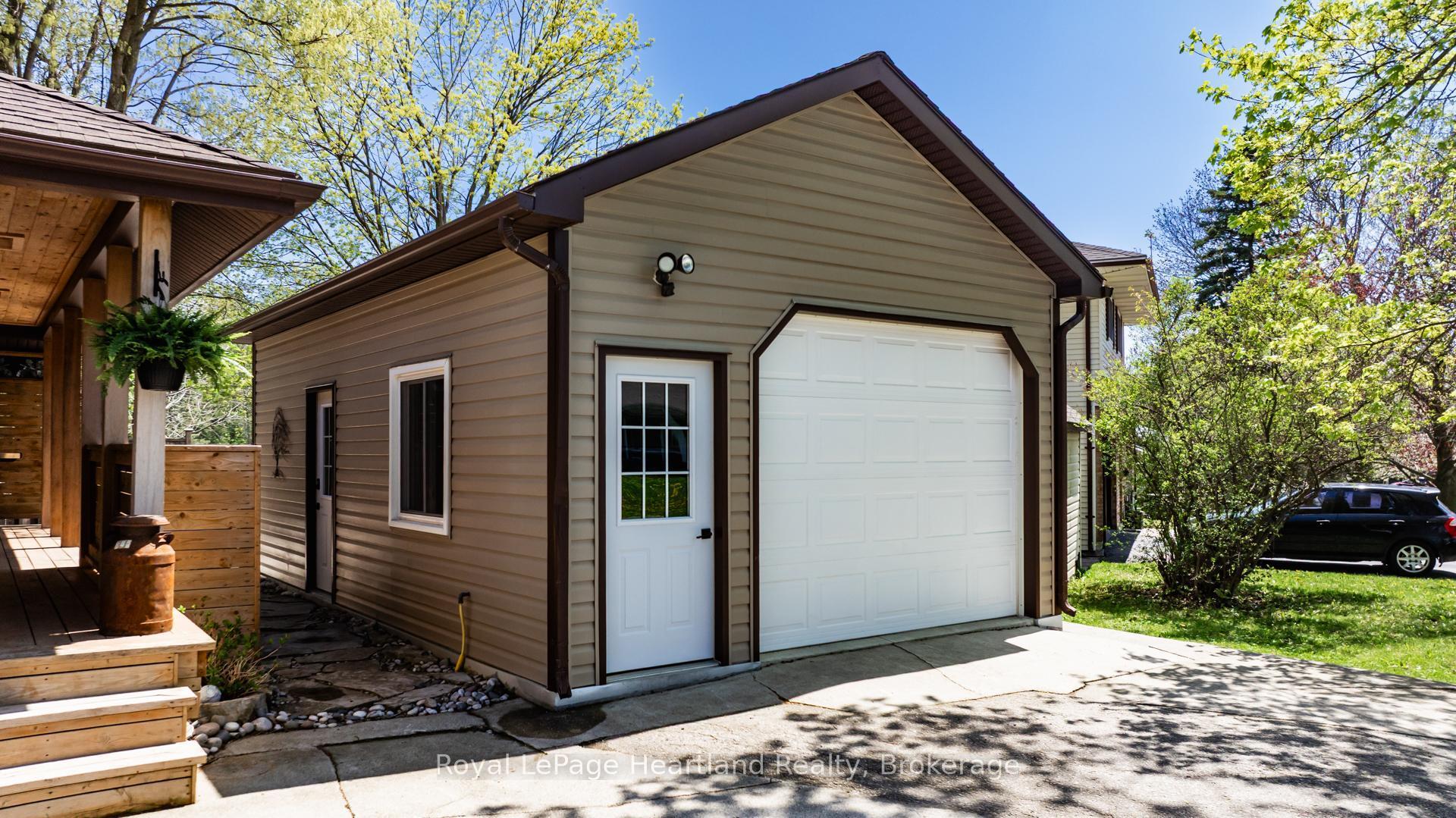 Photo 49 of 226 Mary Street, Central Huron, Clinton — HOMEH