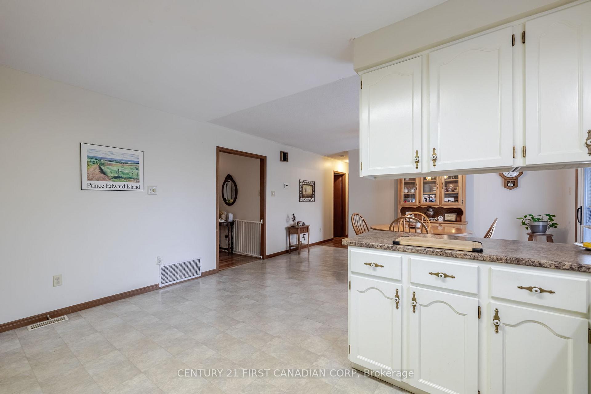 Photo 13 of 9776 Tower Road, Central Elgin, Rural Central Elgin — HOMEH