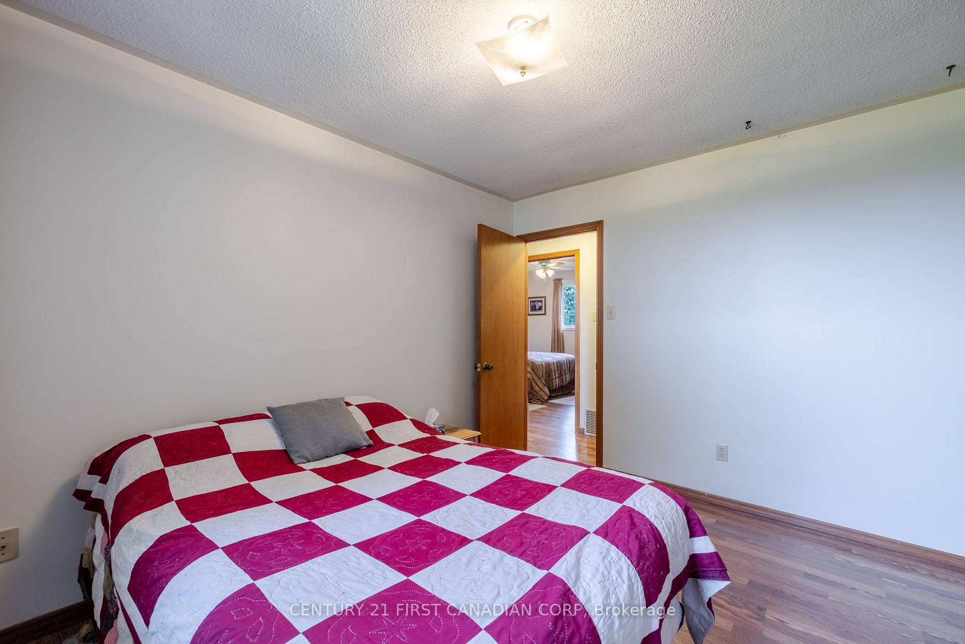 Photo 19 of 9776 Tower Road, Central Elgin, Rural Central Elgin — HOMEH