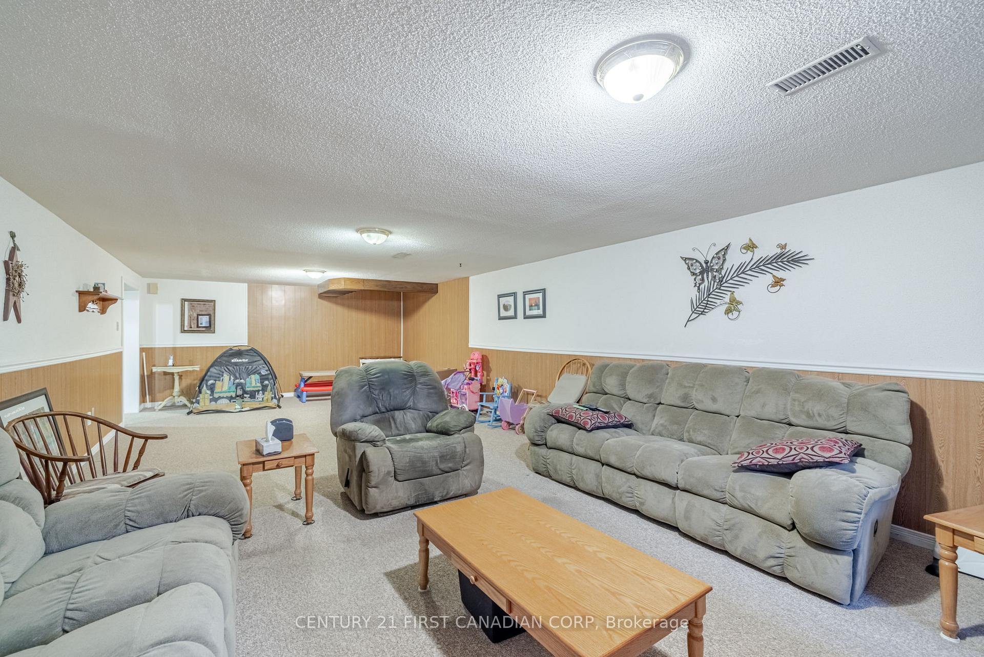 Photo 25 of 9776 Tower Road, Central Elgin, Rural Central Elgin — HOMEH