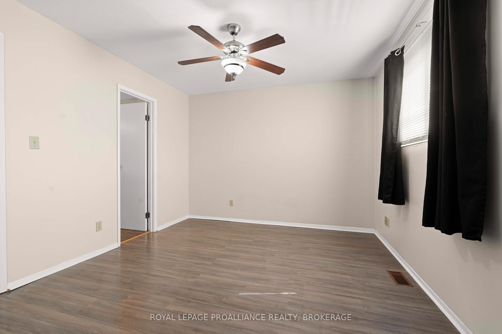 Photo 14 of Unit 67, 850 Datzell Lane, Kingston, South of Taylor-Kidd Blvd — HOMEH