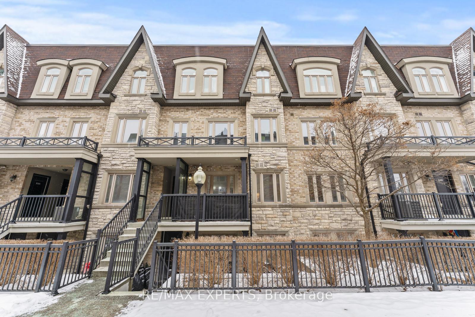Photo 1 of Unit 249, 318 John Street, Markham, Aileen-Willowbrook — HOMEH