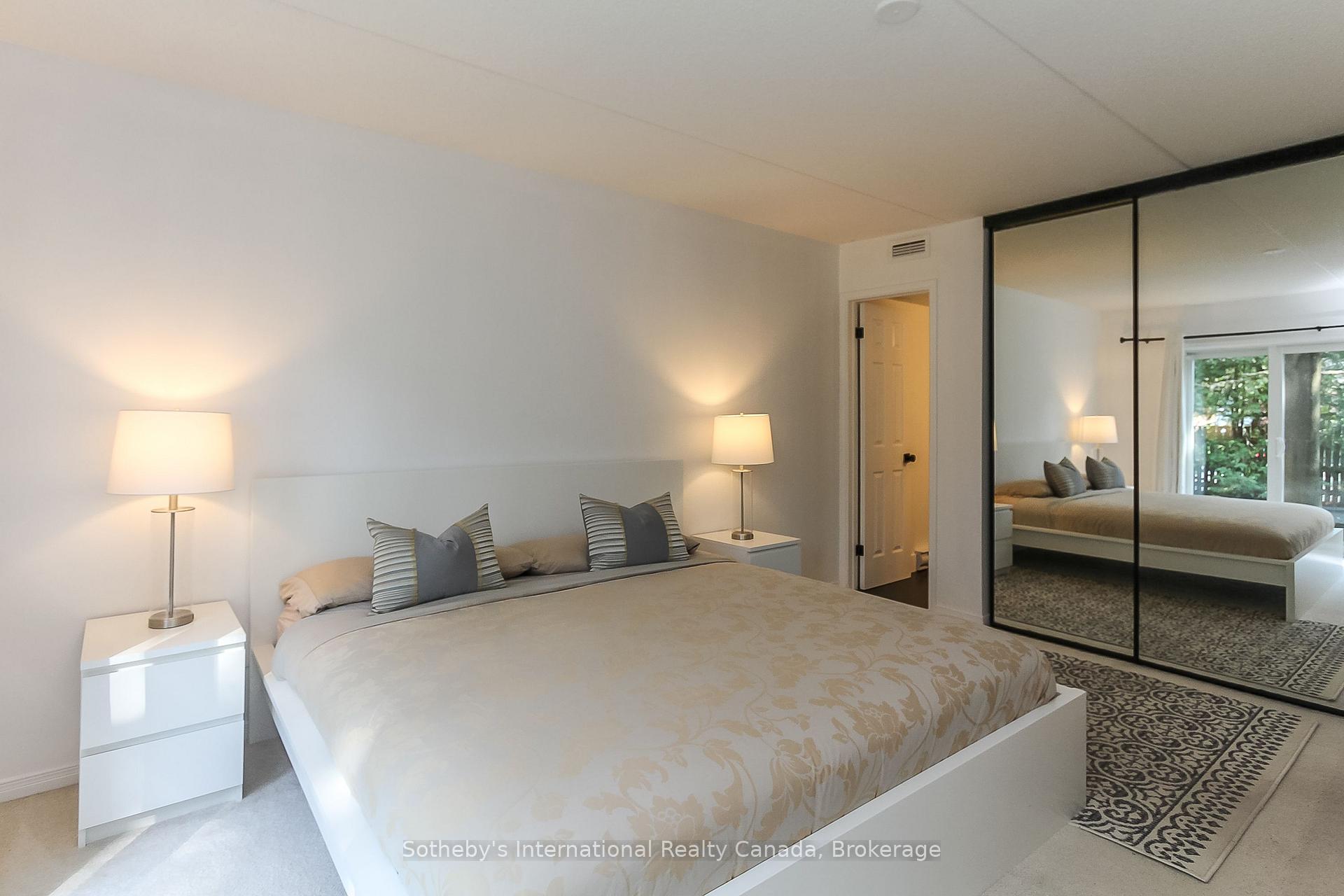 Photo 22 of 411 Mariners Way, Collingwood — HOMEH