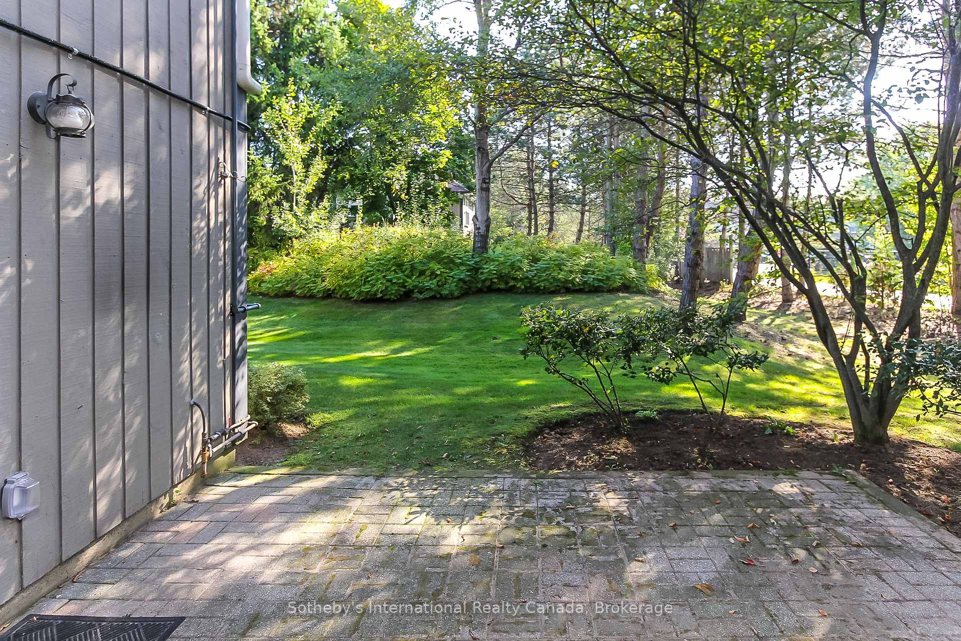 Photo 29 of 411 Mariners Way, Collingwood — HOMEH