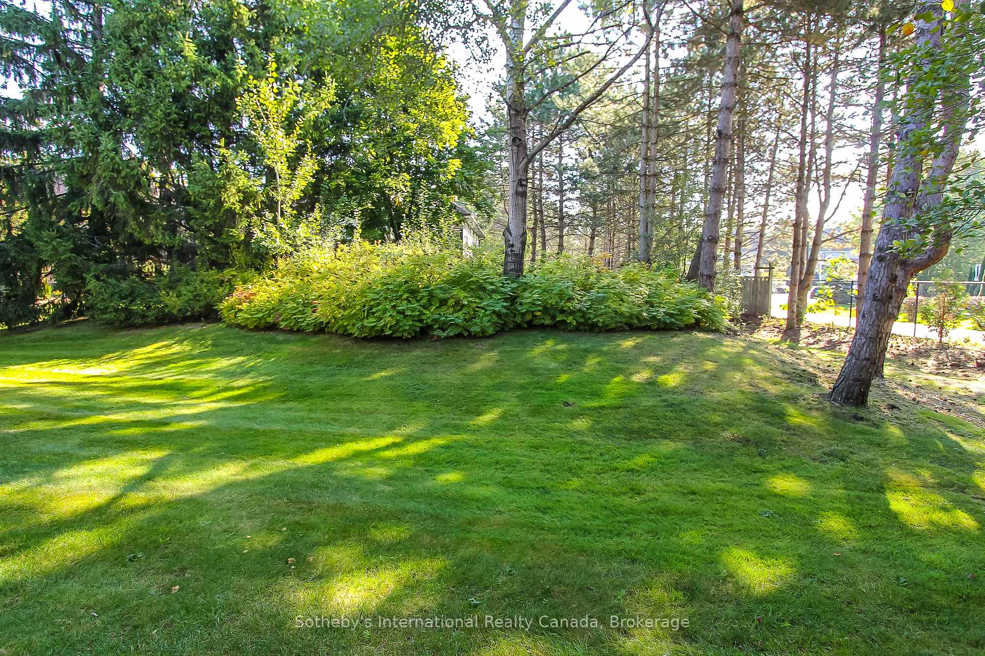 Photo 30 of 411 Mariners Way, Collingwood — HOMEH