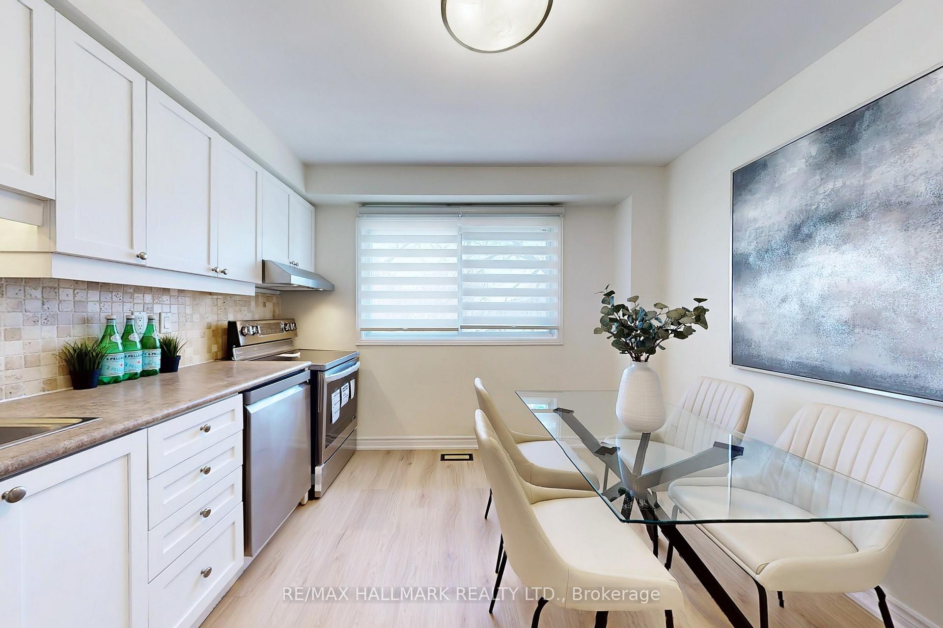 Photo 35 of 32 Dunkeld Way, Markham, Royal Orchard — HOMEH