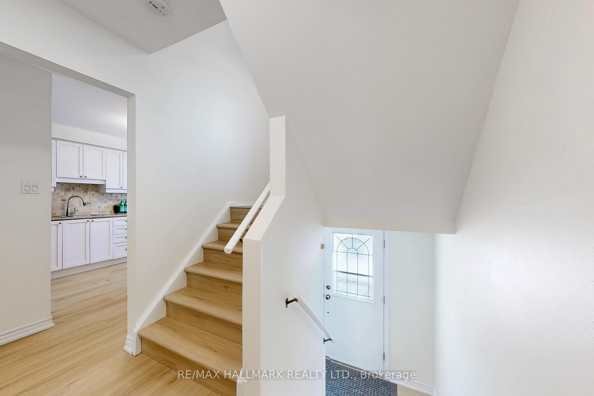 Photo 39 of 32 Dunkeld Way, Markham, Royal Orchard — HOMEH