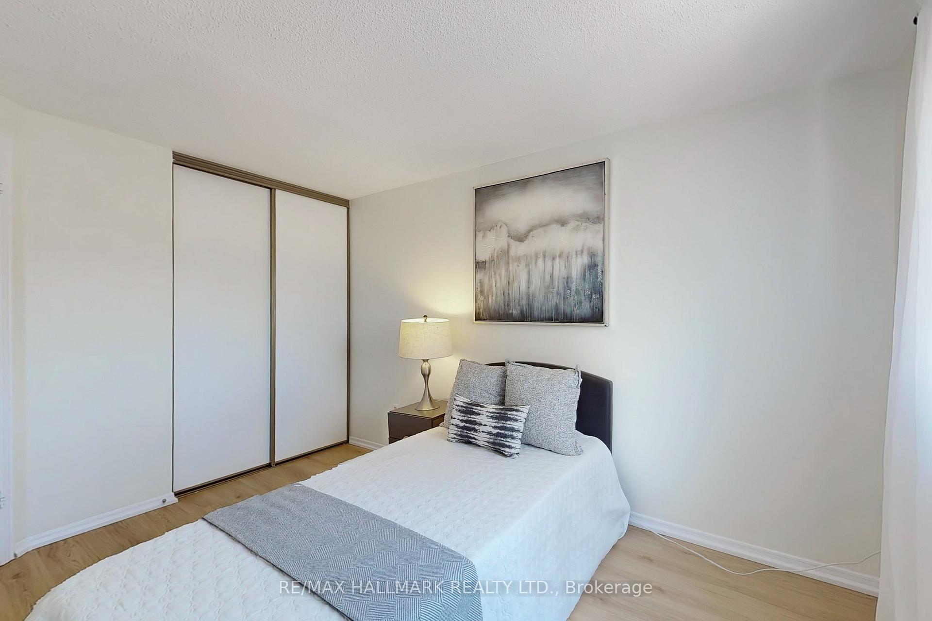 Photo 50 of 32 Dunkeld Way, Markham, Royal Orchard — HOMEH