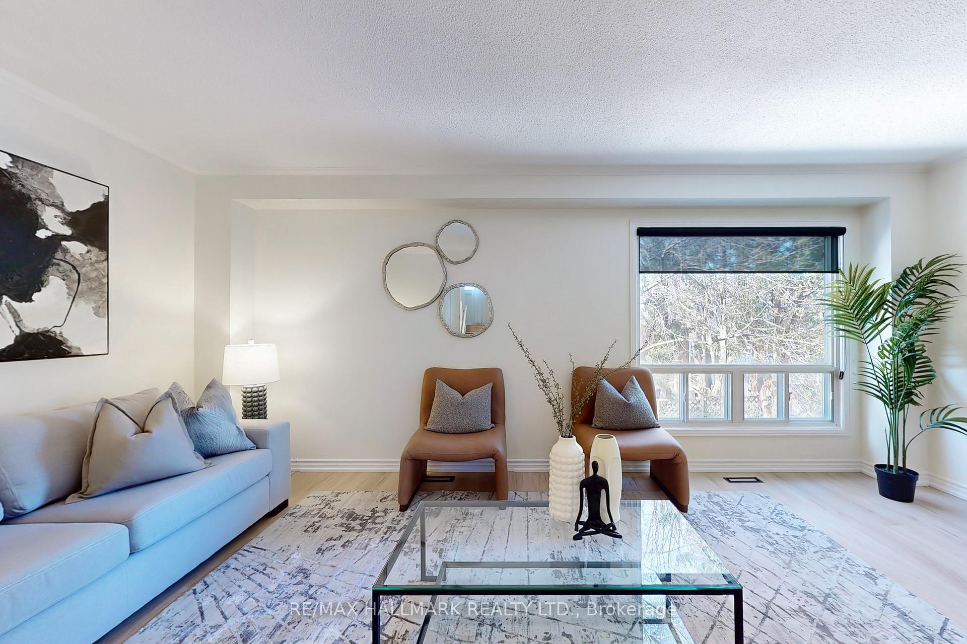 Photo 10 of 32 Dunkeld Way, Markham, Royal Orchard — HOMEH