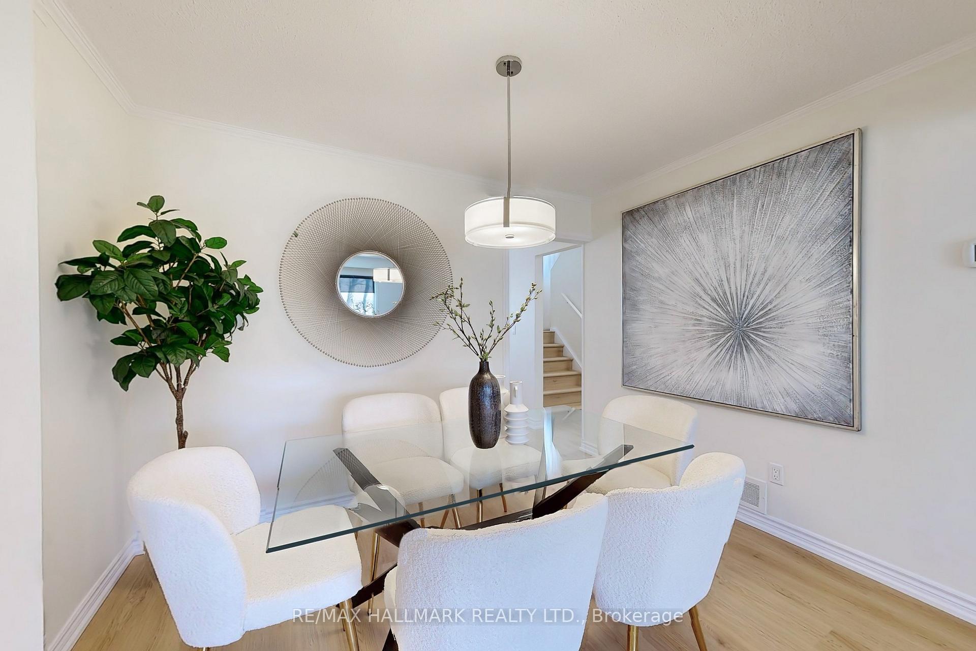 Photo 13 of 32 Dunkeld Way, Markham, Royal Orchard — HOMEH