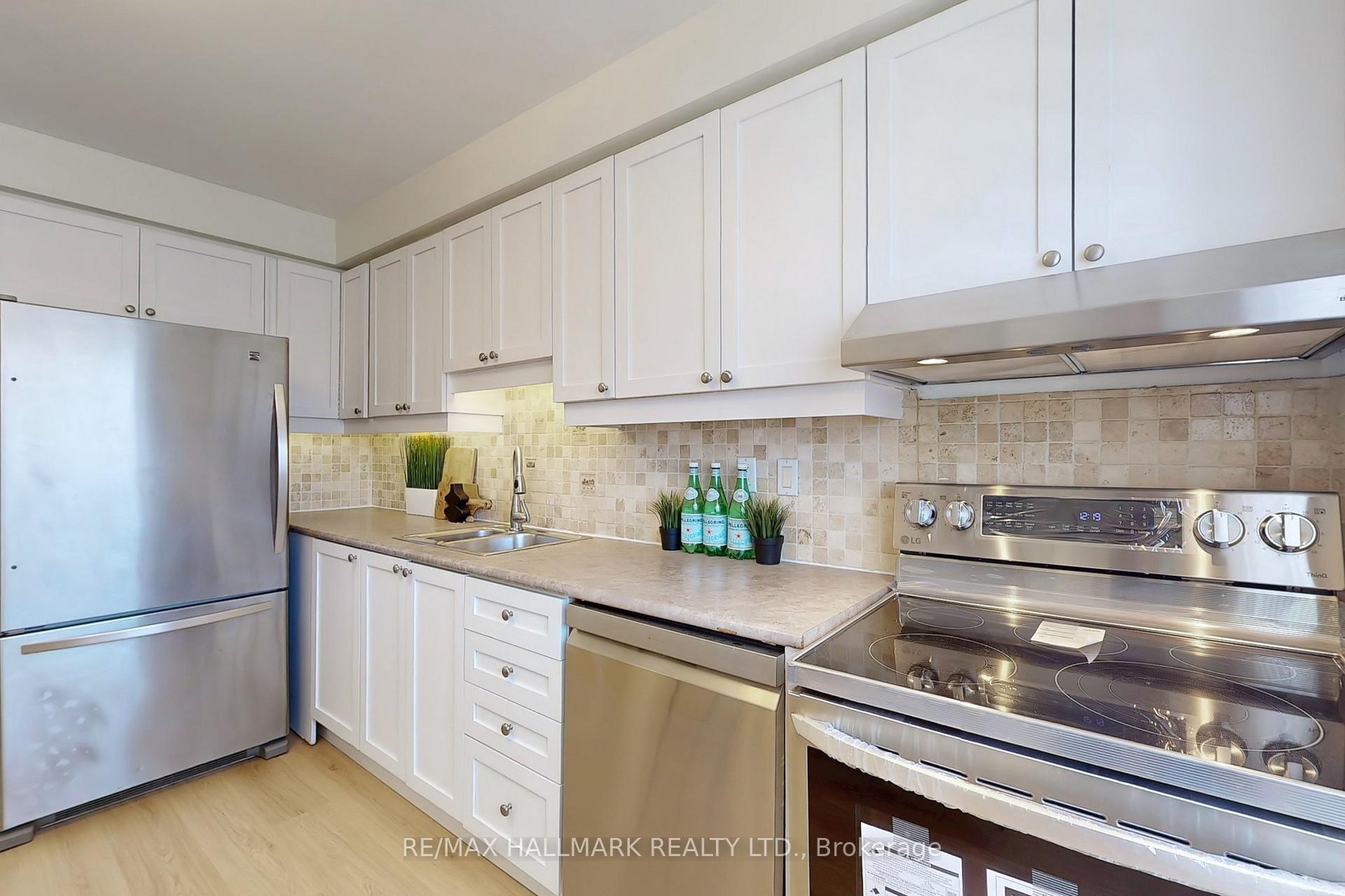 Photo 14 of 32 Dunkeld Way, Markham, Royal Orchard — HOMEH