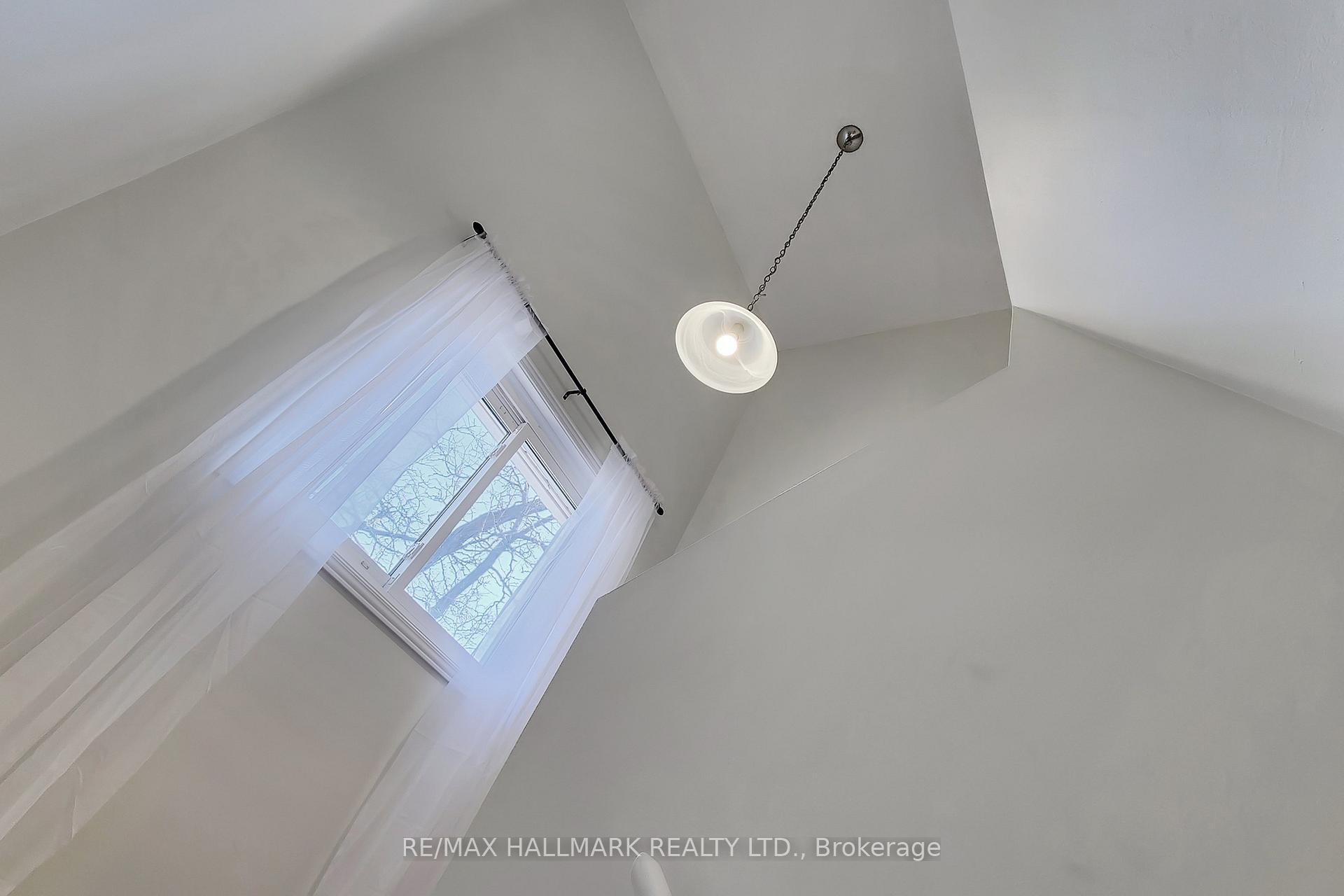Photo 61 of 32 Dunkeld Way, Markham, Royal Orchard — HOMEH