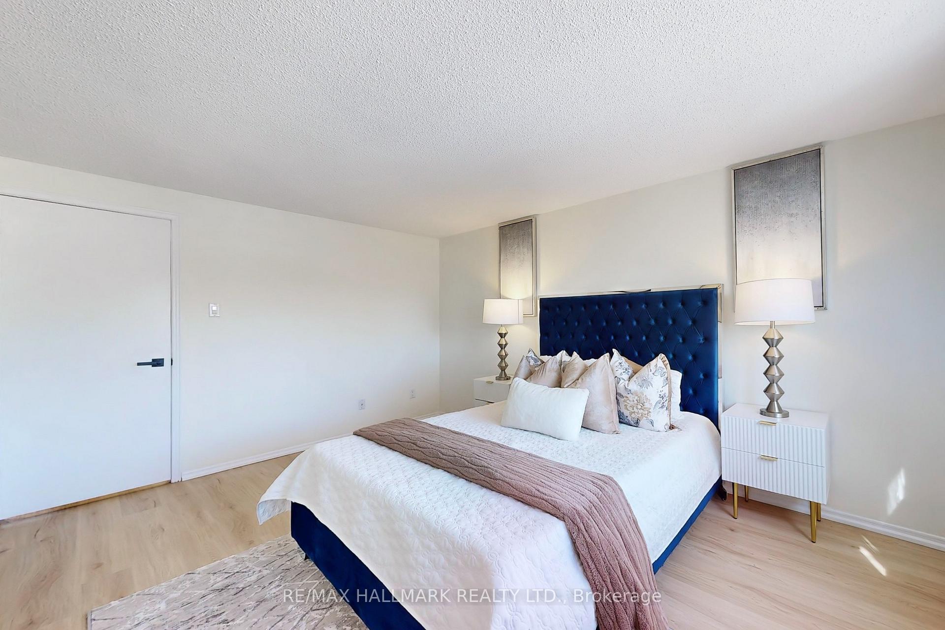 Photo 64 of 32 Dunkeld Way, Markham, Royal Orchard — HOMEH