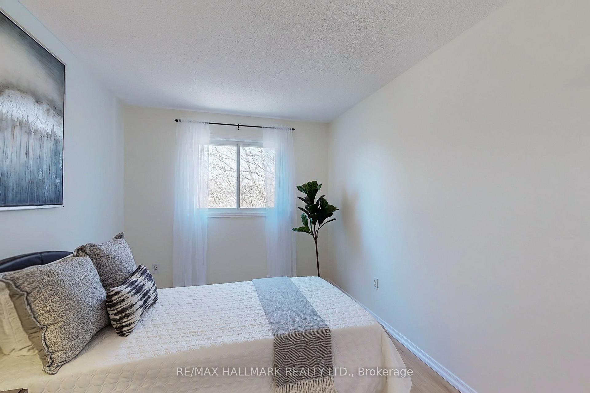 Photo 69 of 32 Dunkeld Way, Markham, Royal Orchard — HOMEH