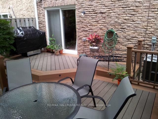 Photo 90 of 32 Dunkeld Way, Markham, Royal Orchard — HOMEH