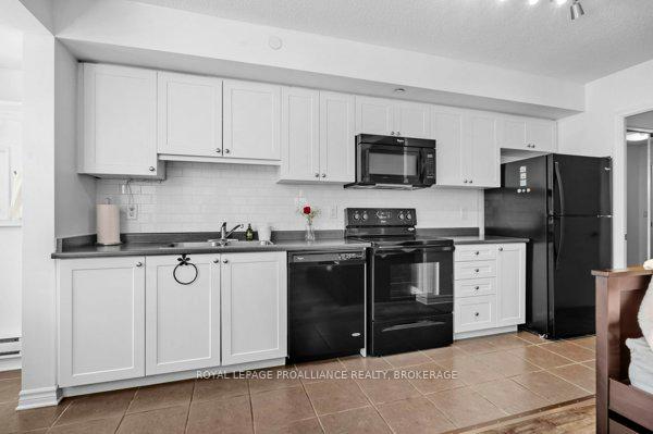 Photo 11 of Unit A4, 121 Queen Street, Kingston, East of Sir John A. Blvd — HOMEH