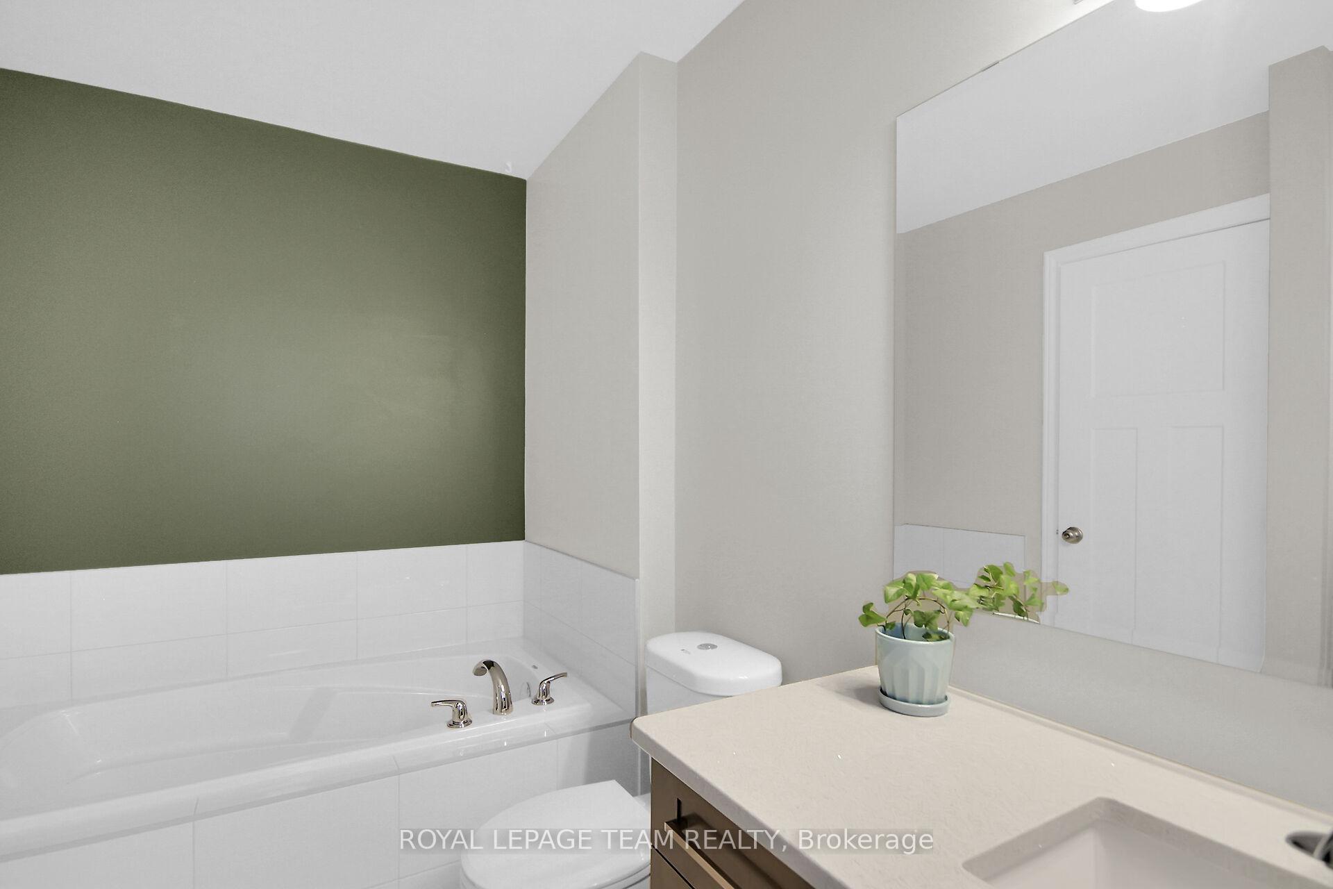 Photo 20 of 655 Lauraleaf Crescent, Ottawa, Barrhaven - Half Moon Bay — HOMEH
