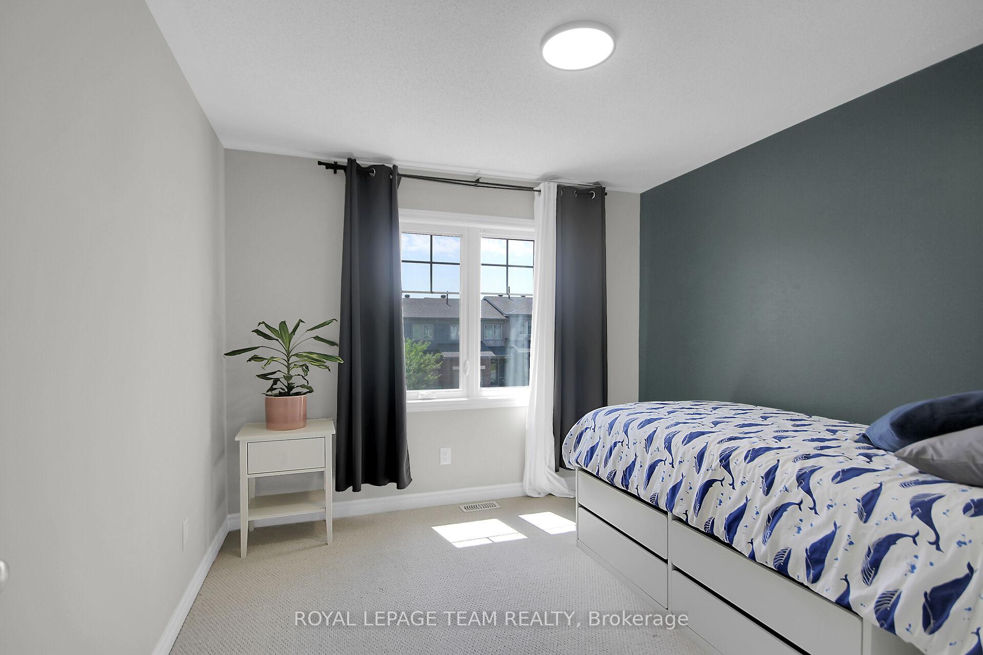Photo 22 of 655 Lauraleaf Crescent, Ottawa, Barrhaven - Half Moon Bay — HOMEH