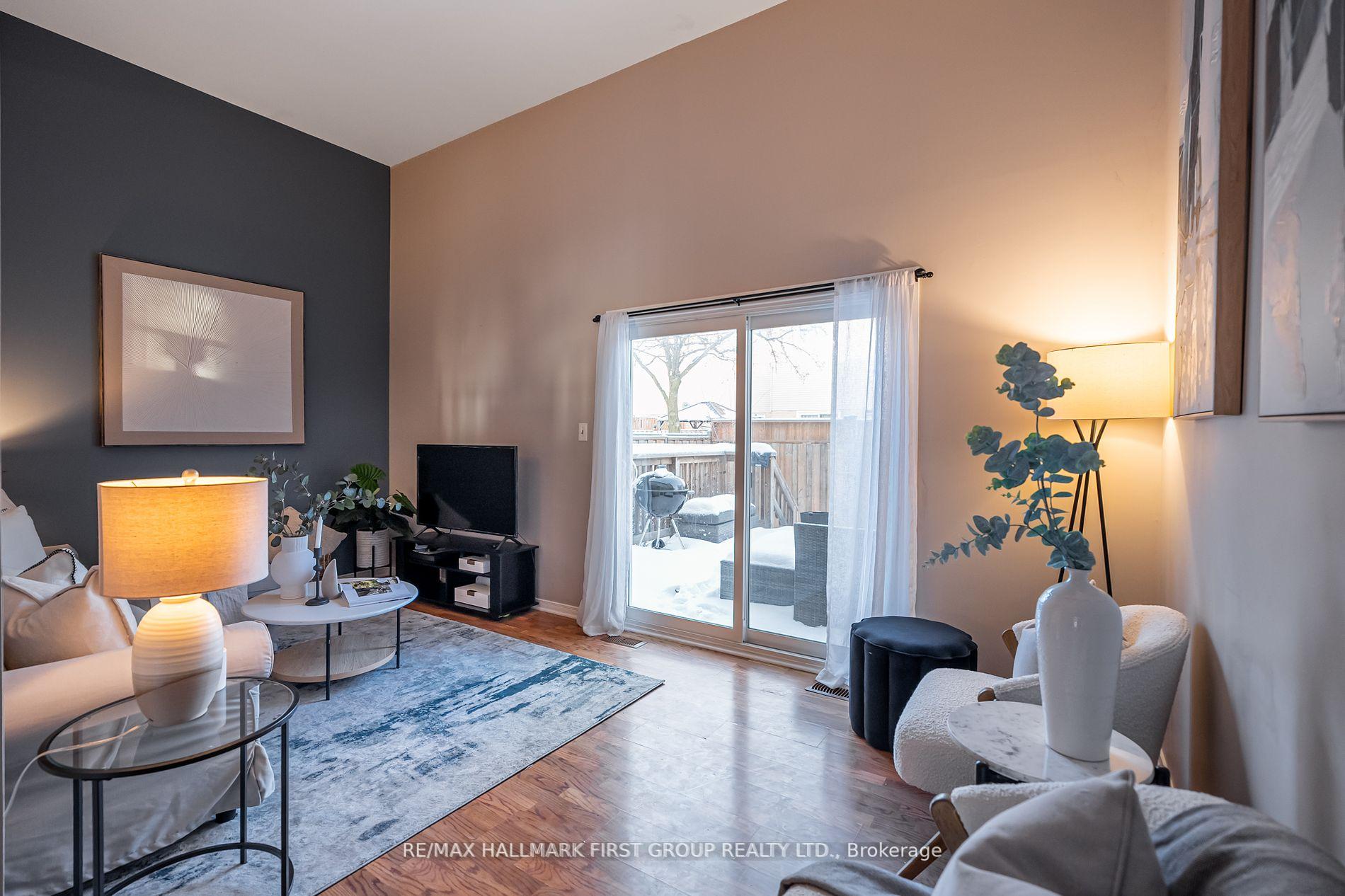 Photo 4 of Unit 82, 1133 Ritson Road N, Oshawa, Centennial — HOMEH