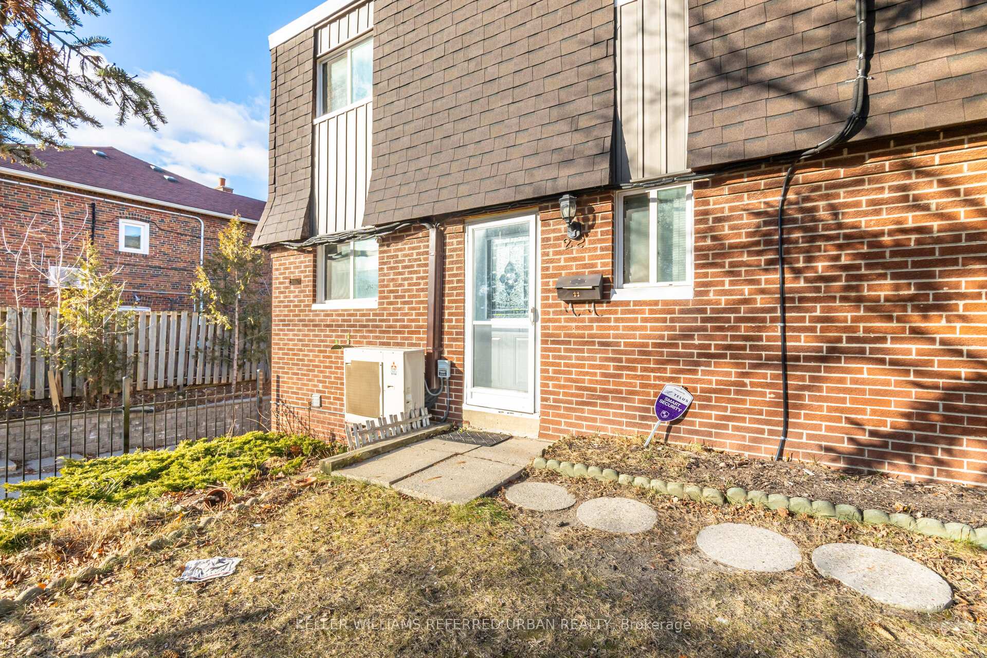 Photo 3 of Unit 22, 50 Coleman Avenue, Toronto, East End-Danforth — HOMEH