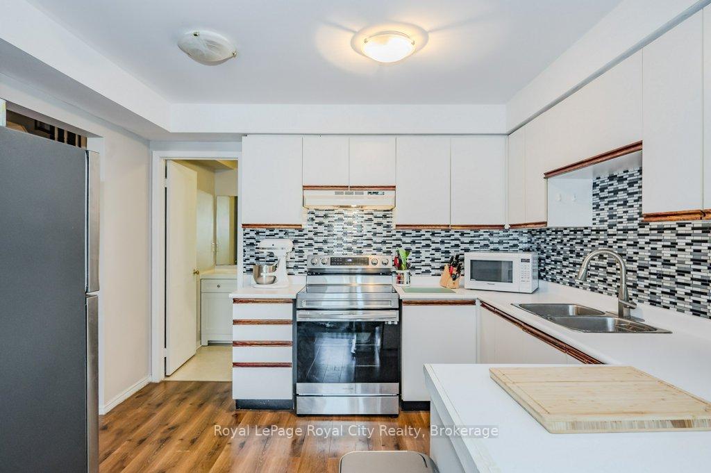 Photo 16 of Unit 229, 460 Janefield Avenue, Guelph, Dovercliffe Park/Old University — HOMEH