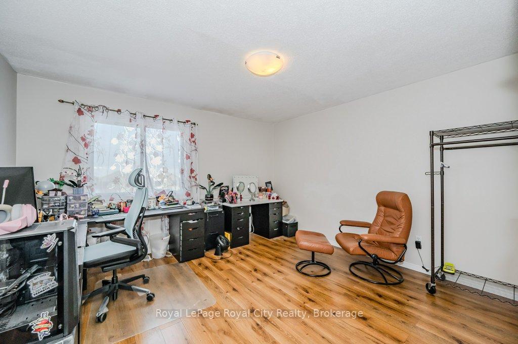 Photo 25 of Unit 229, 460 Janefield Avenue, Guelph, Dovercliffe Park/Old University — HOMEH