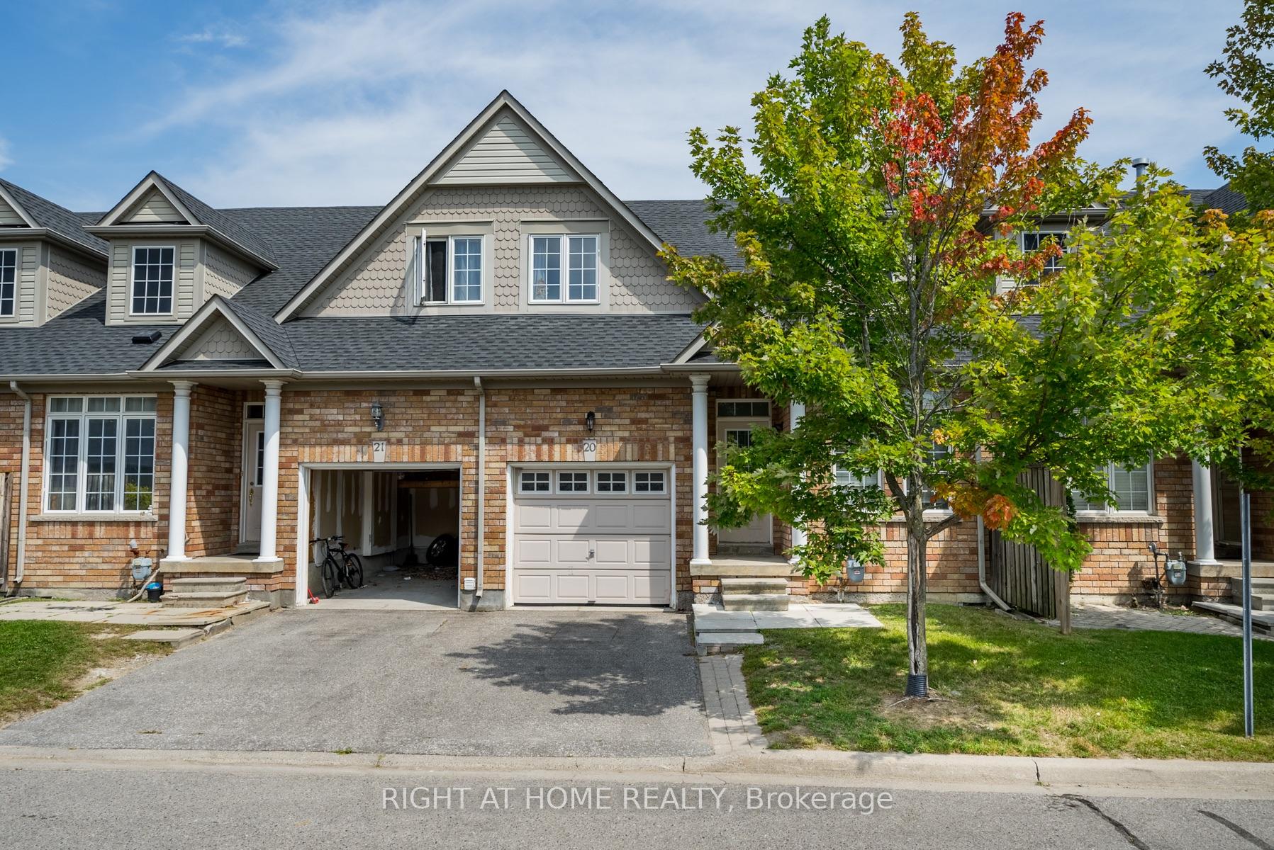 Photo 1 of Unit 20, 19 Niagara Drive, Oshawa, Samac — HOMEH