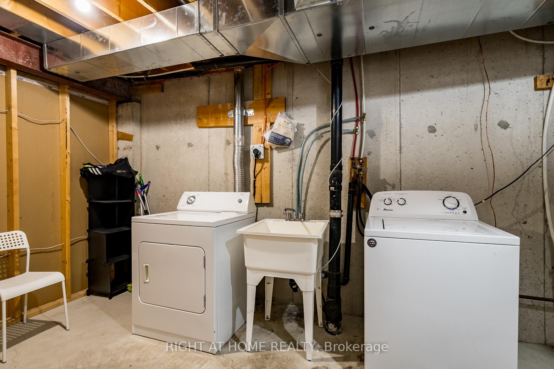 Photo 25 of Unit 20, 19 Niagara Drive, Oshawa, Samac — HOMEH