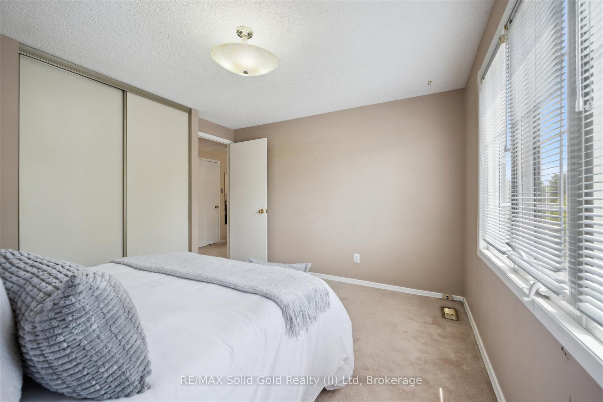 Photo 25 of Unit 1, 224 Kingswood Drive, Kitchener — HOMEH