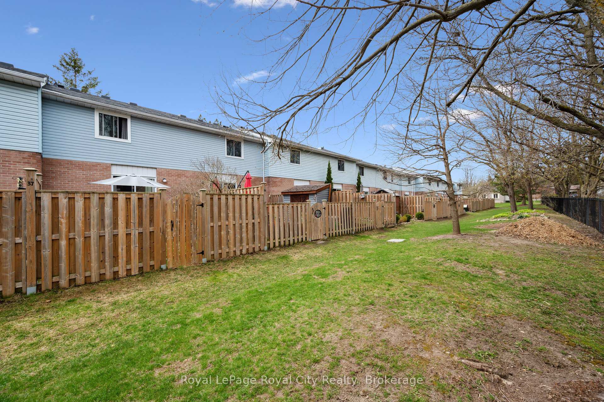 Photo 21 of Unit 37, 80 Ferman Drive, Guelph, Willow West/Sugarbush/West Acres — HOMEH