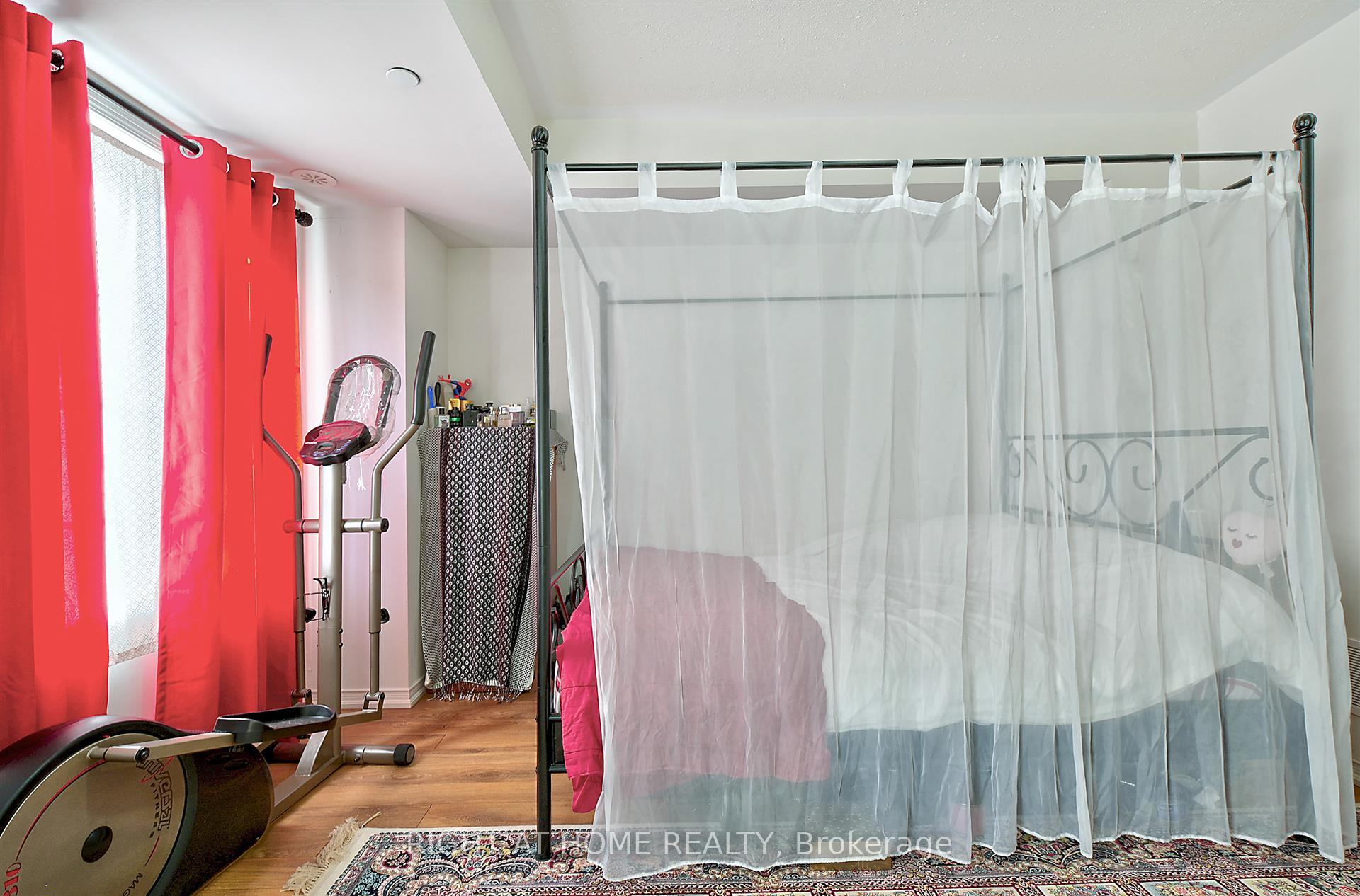 Photo 14 of Unit 132, 94 Sarita Path, Oshawa, Windfields — HOMEH