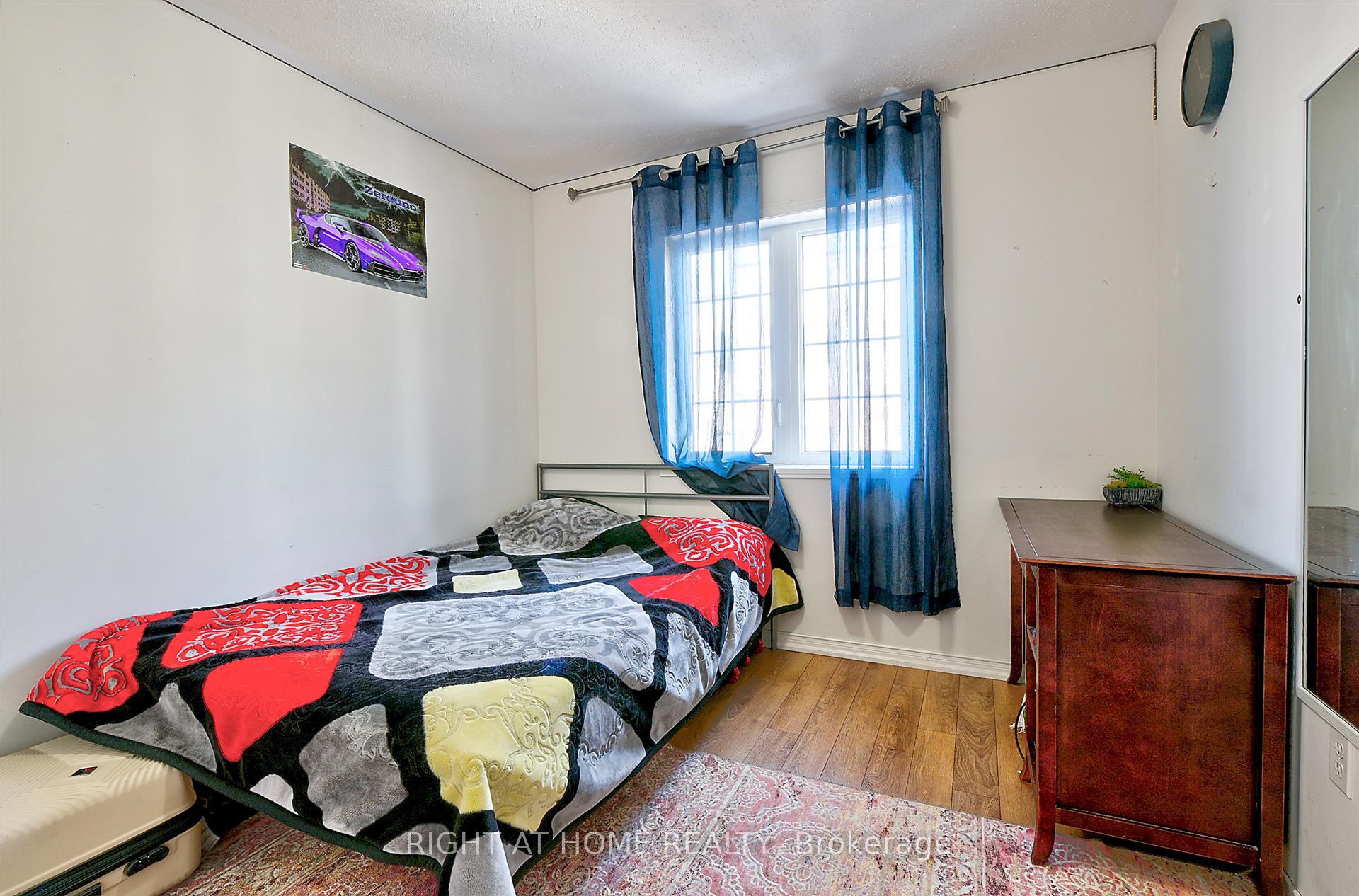 Photo 15 of Unit 132, 94 Sarita Path, Oshawa, Windfields — HOMEH