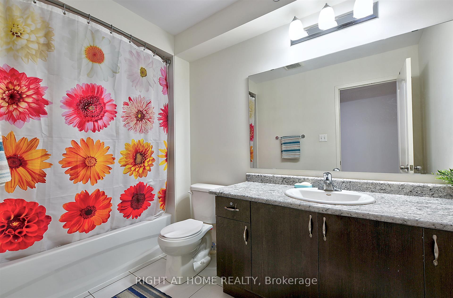 Photo 18 of Unit 132, 94 Sarita Path, Oshawa, Windfields — HOMEH