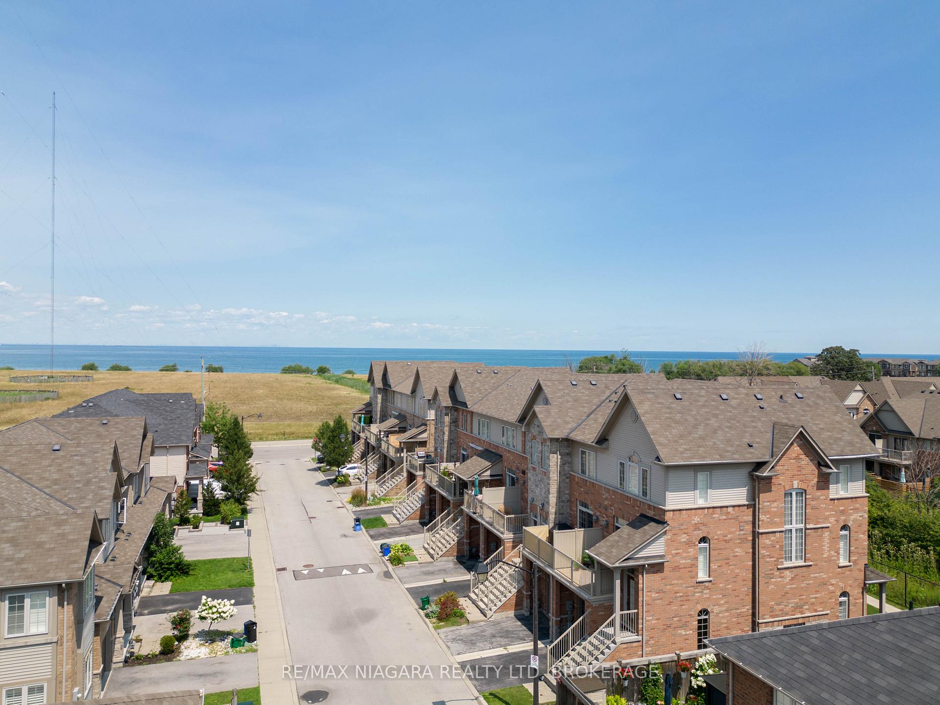 Photo 2 of Unit 19, 541 Winston Road, Grimsby, Grimsby Beach — HOMEH
