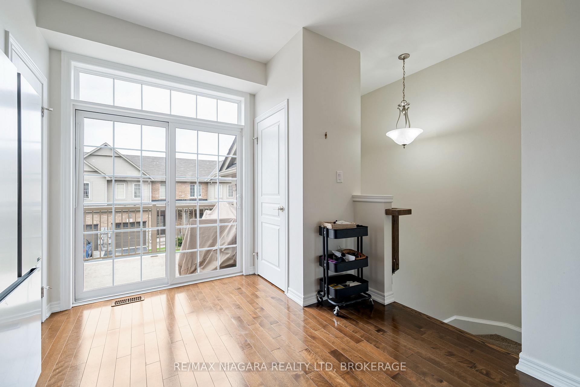 Photo 5 of Unit 19, 541 Winston Road, Grimsby, Grimsby Beach — HOMEH