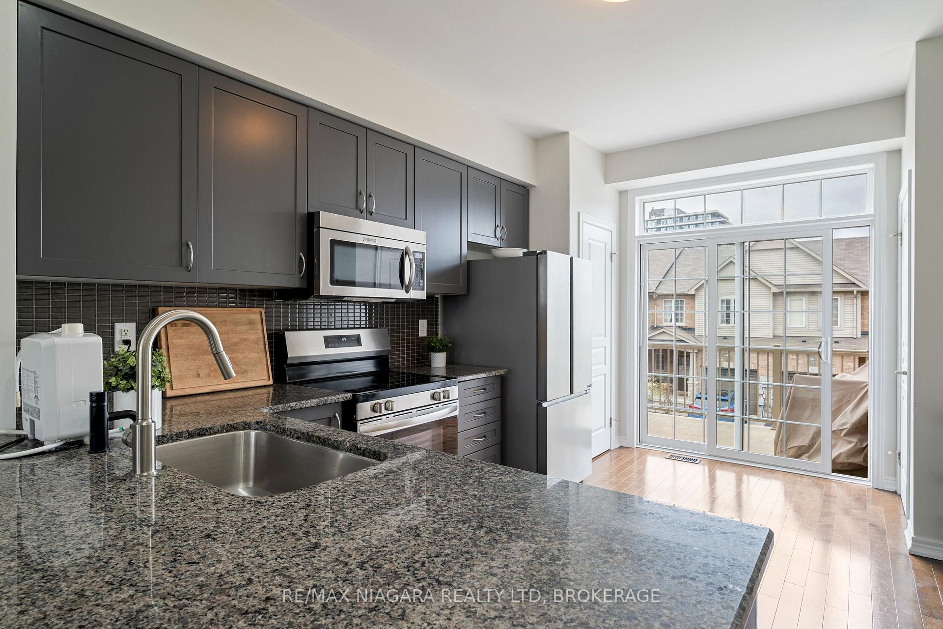 Photo 7 of Unit 19, 541 Winston Road, Grimsby, Grimsby Beach — HOMEH