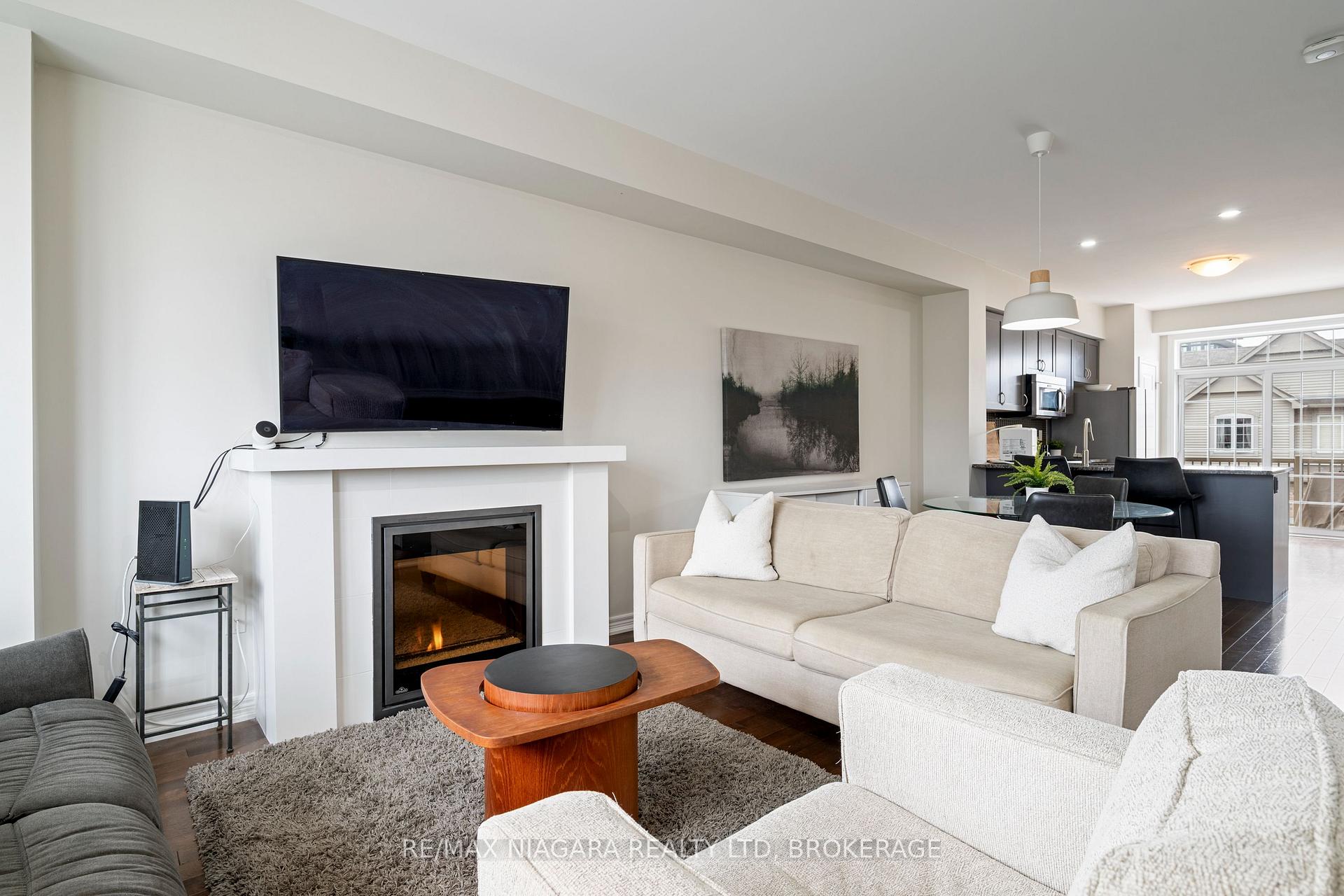 Photo 13 of Unit 19, 541 Winston Road, Grimsby, Grimsby Beach — HOMEH