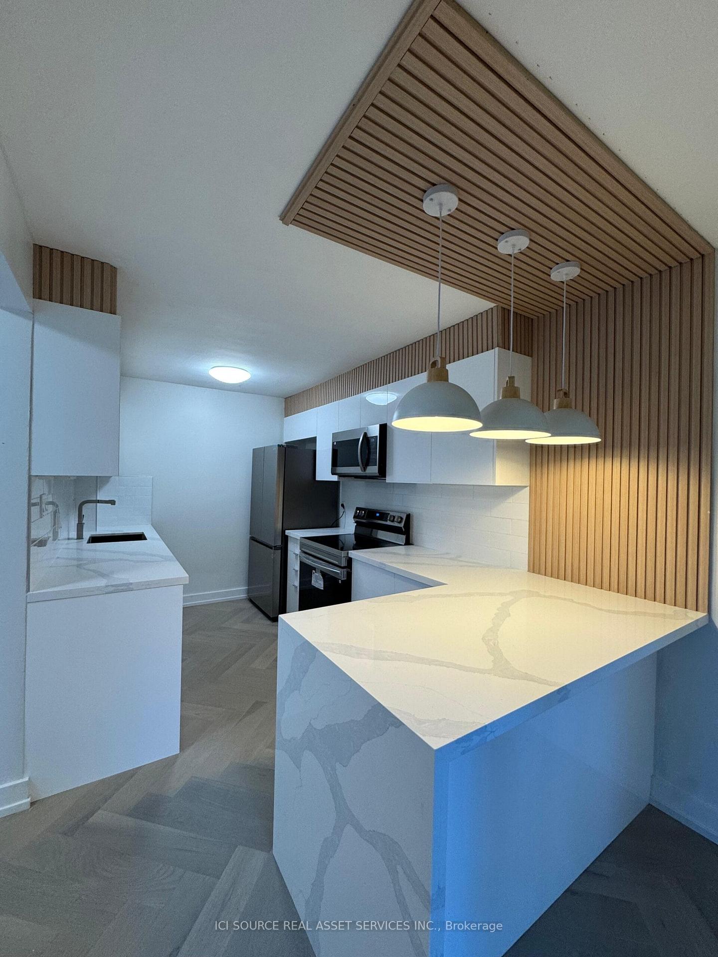 Photo 1 of Unit 10, 914 Mohawk Road E, Hamilton, Lisgar — HOMEH