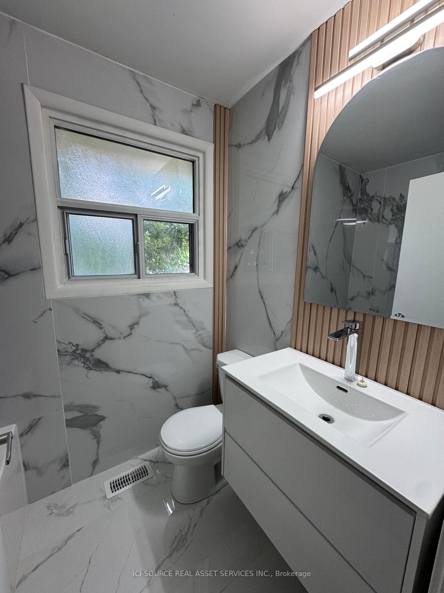Photo 11 of Unit 10, 914 Mohawk Road E, Hamilton, Lisgar — HOMEH