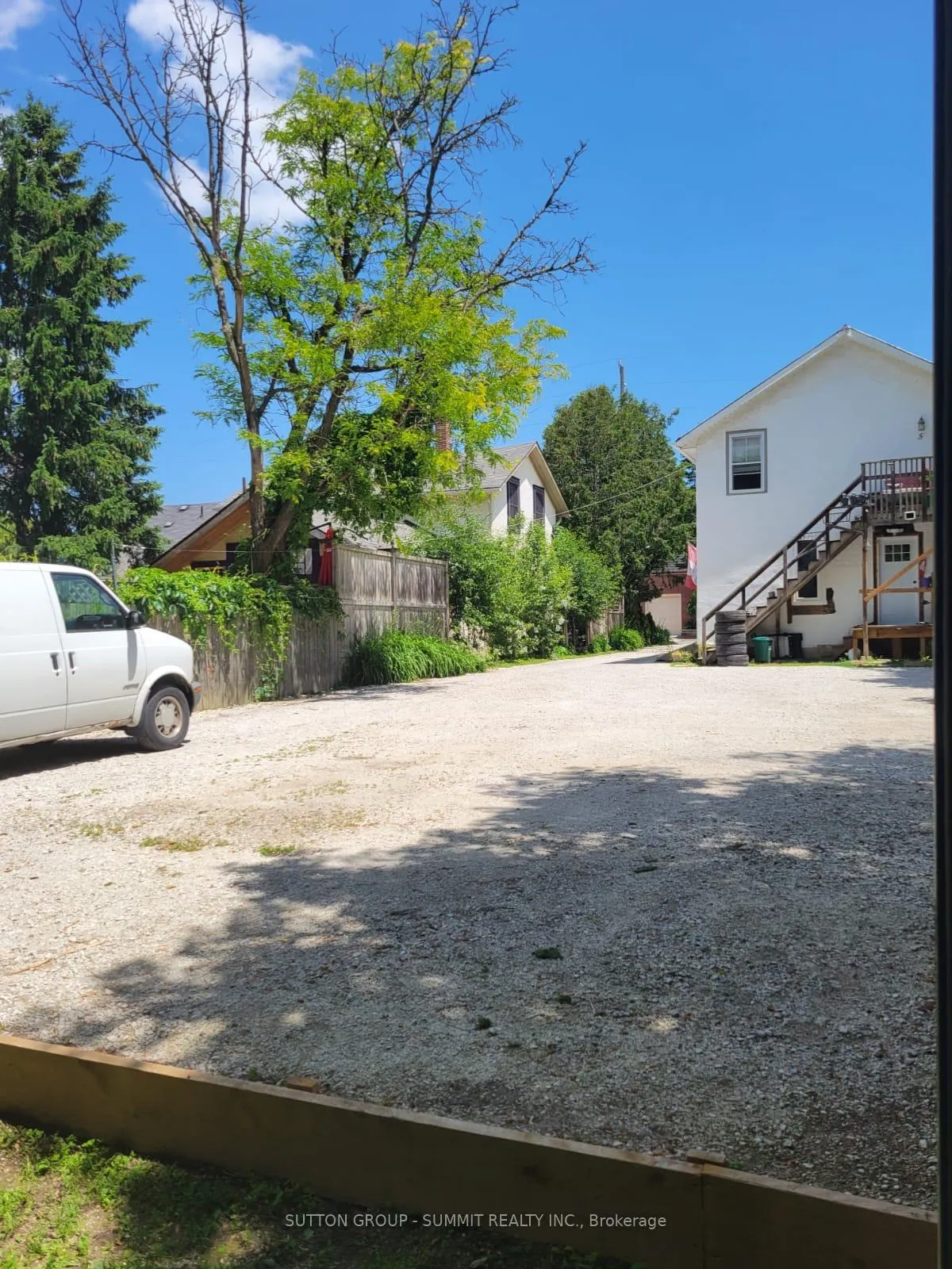 Photo 17 of Unit 8, 239 Main Street, King, Schomberg — HOMEH