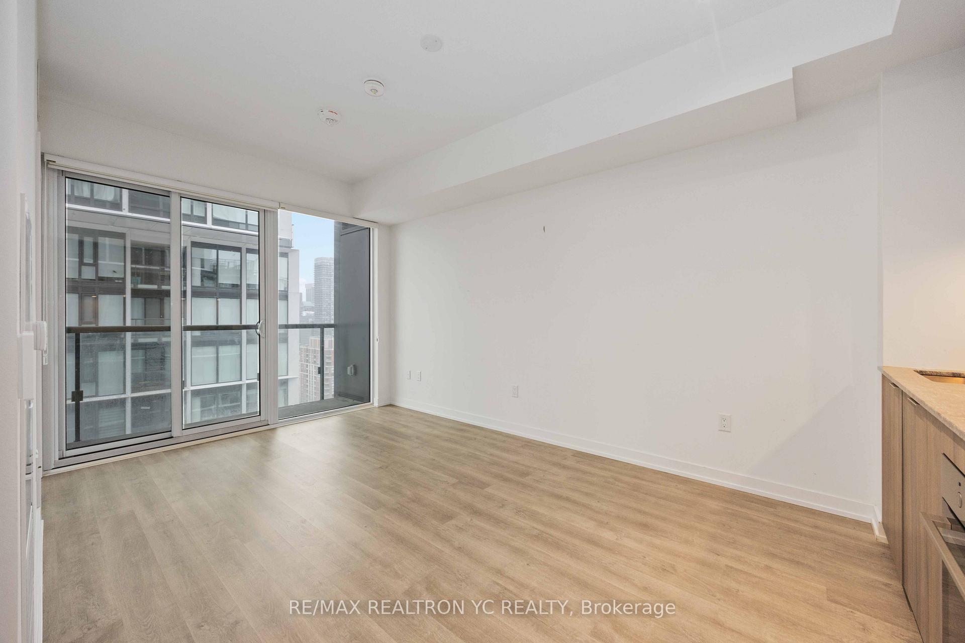 Photo 17 of Unit 2114, 158 Front Street, Toronto, Moss Park — HOMEH